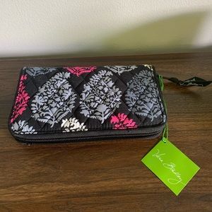 Vera Bradley Accordion Wallet